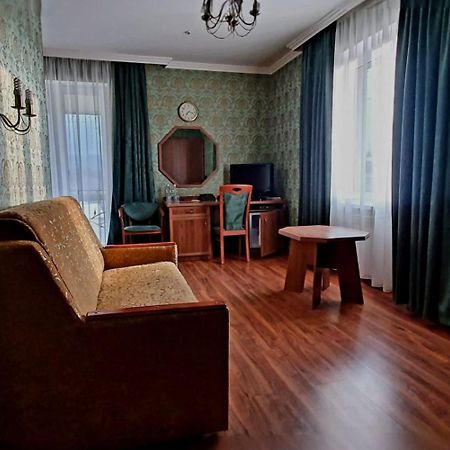 Готель Гермес В Трускавці - Проживання Харчування Оздоровлення Truskavets Exterior photo